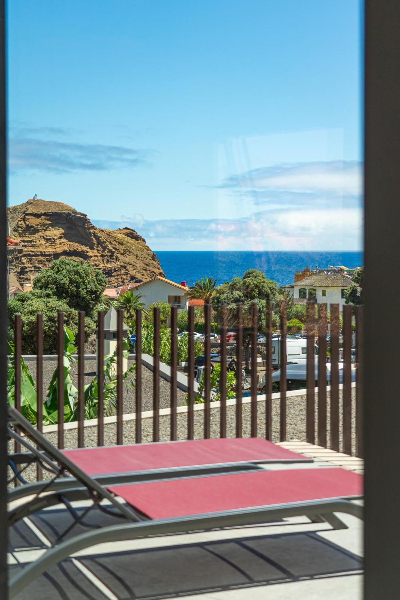 Doca Seca & Casca De Uva Villa Porto Moniz Exterior photo